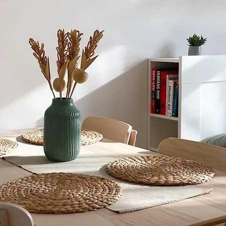 Cute In Old Town Братислава